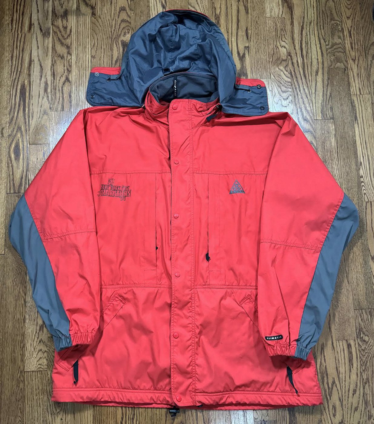 Vintage Nike ACG Clima F.I.T. New York City Marathon '96 Red Vintage Nike ACG Clima F.I.T. New York City Marathon '96 Red